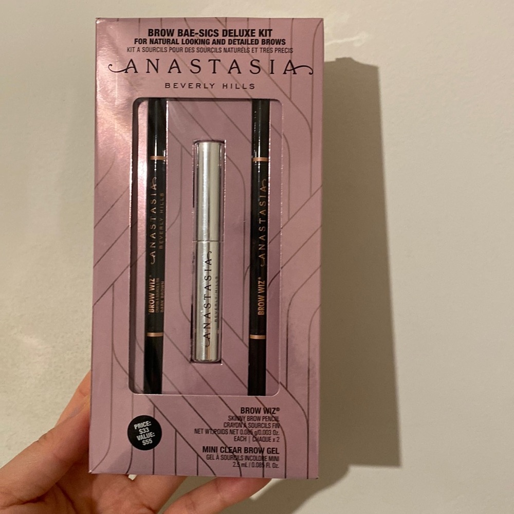 Anastasia Beverly Hills Brow Bae-sics Deluxe kit in Dark brown